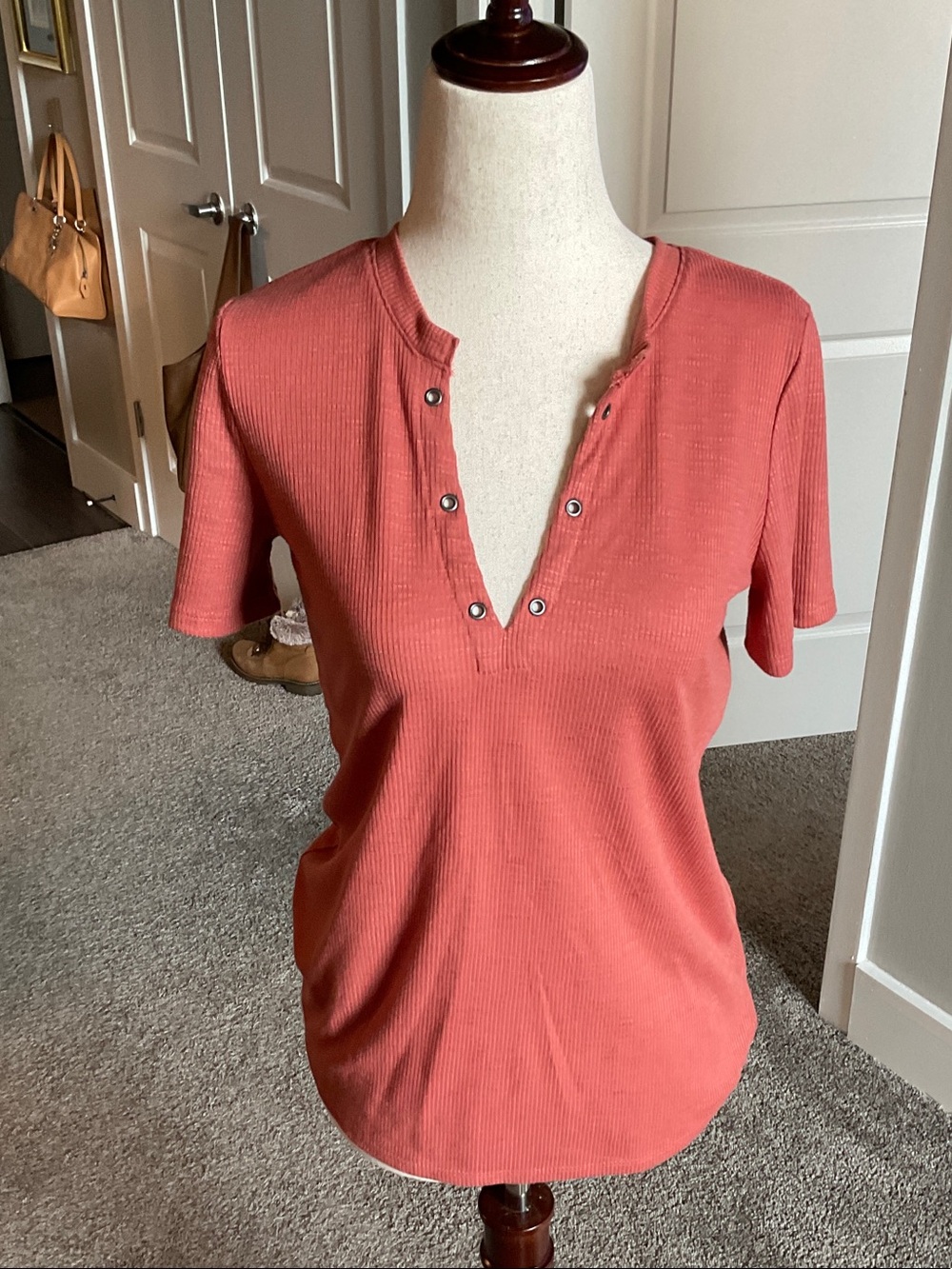 Maurices Rust Coral Ribbed Short Sleeve Snap V-Neck Top